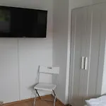 Schlafschoen Monteurunterkunft アパート Böhlen