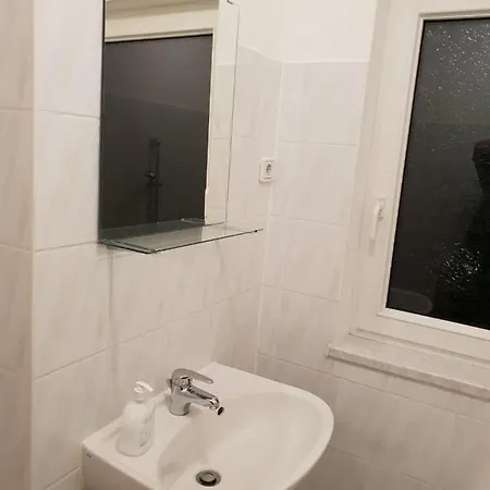 Schlafschön Apartments+monteurzimmer *