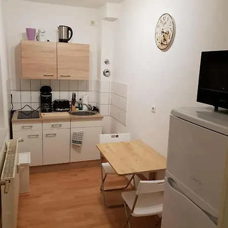 アパート Schlafschoen Monteurunterkunft Böhlen