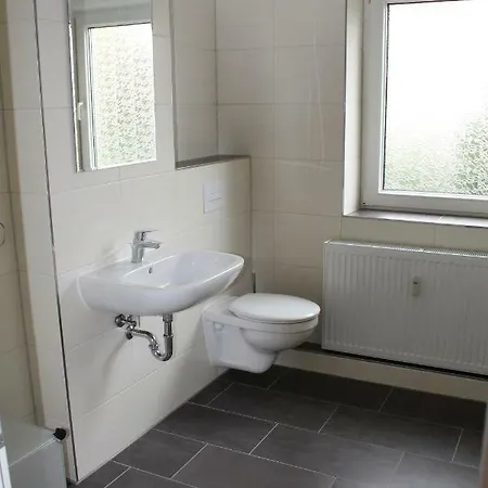 公寓 Schlafschoen Monteurunterkunft Bohlen (Saxony)